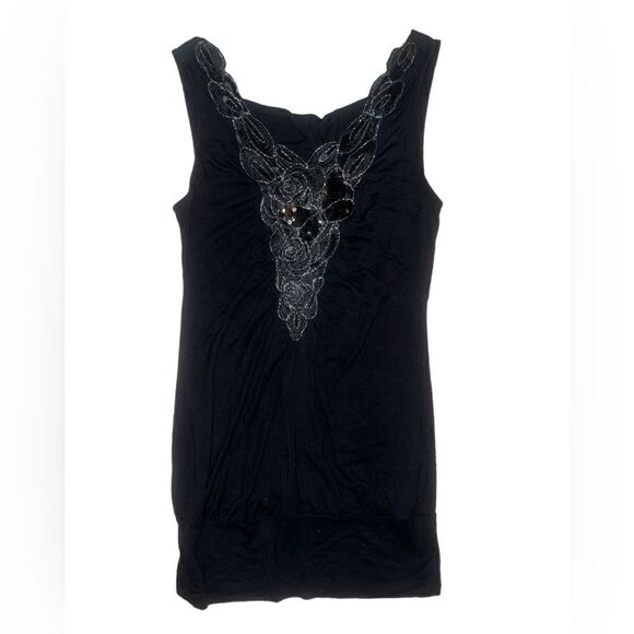 🐘 Twenty One Beaded Top - Picture 1 of 2